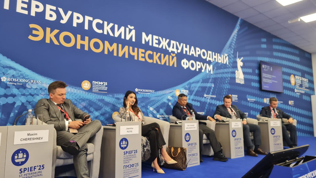 Комитет по международным связям на ПМЭФ‑2025
